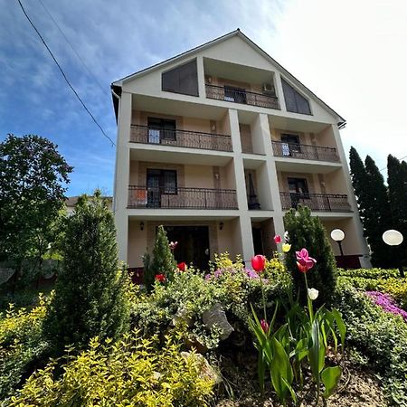 Hotel Сонячна Перлина Polyana  Esterno foto