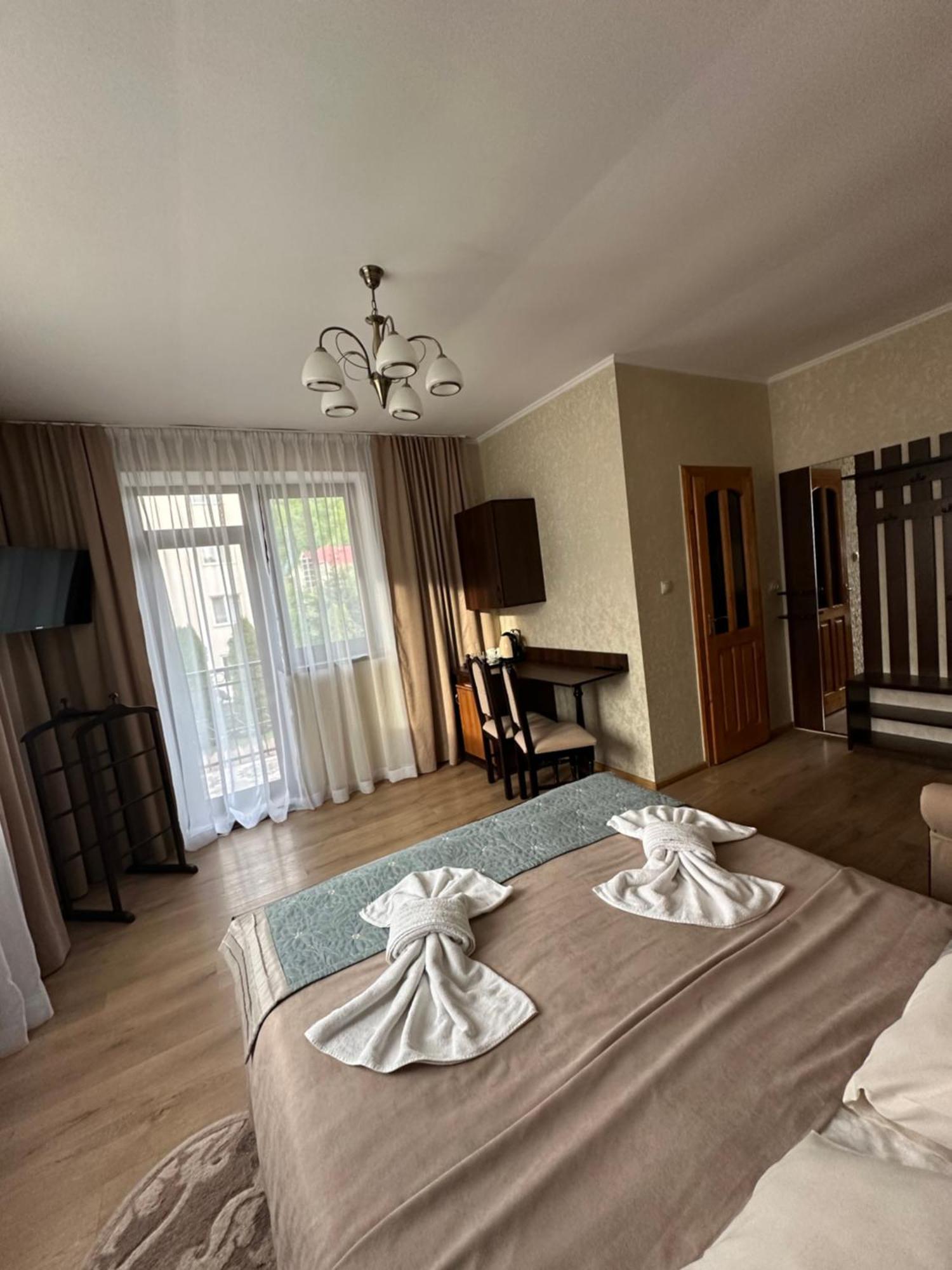 Hotel Сонячна Перлина Polyana  Esterno foto