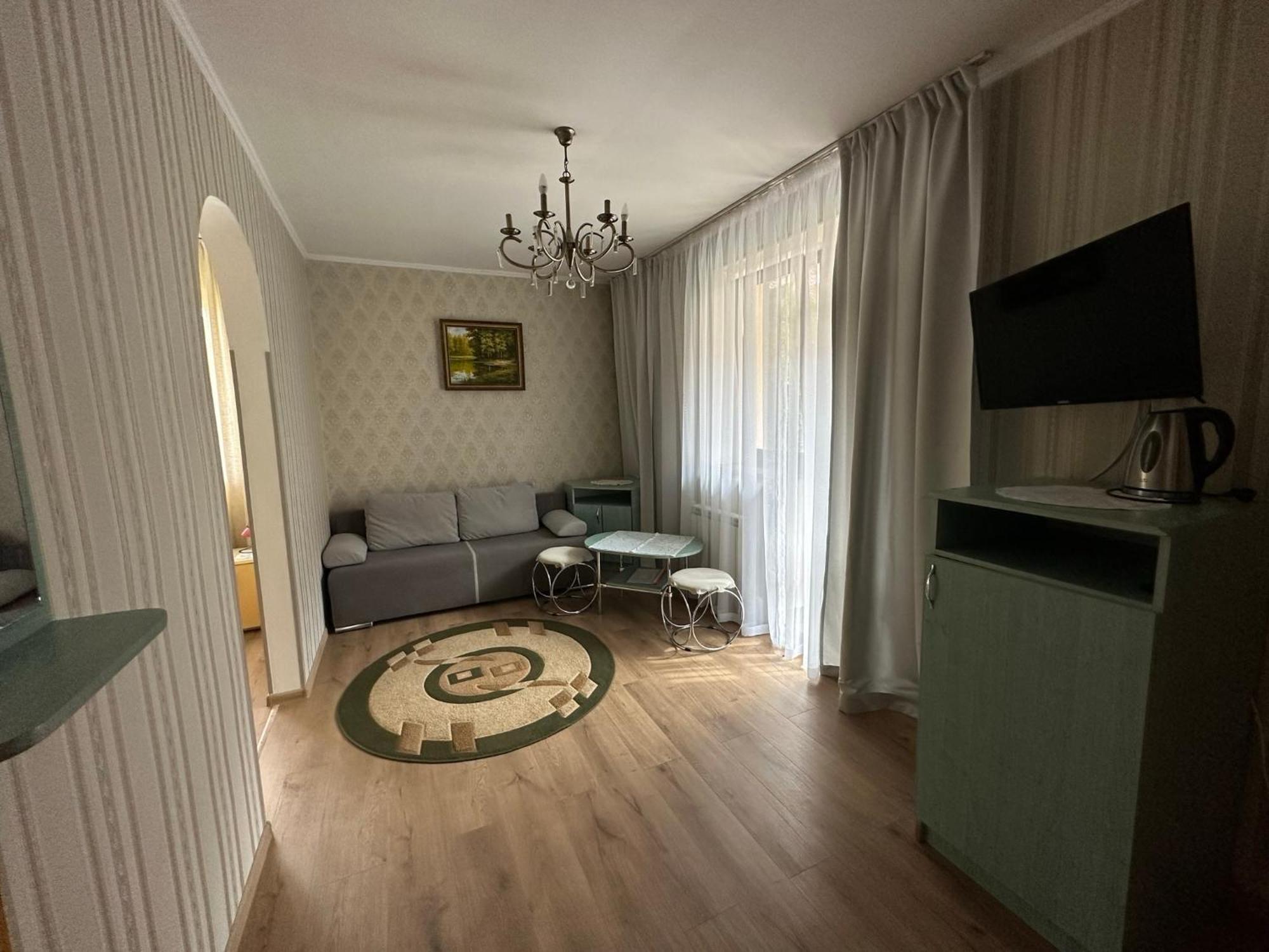 Hotel Сонячна Перлина Polyana  Esterno foto