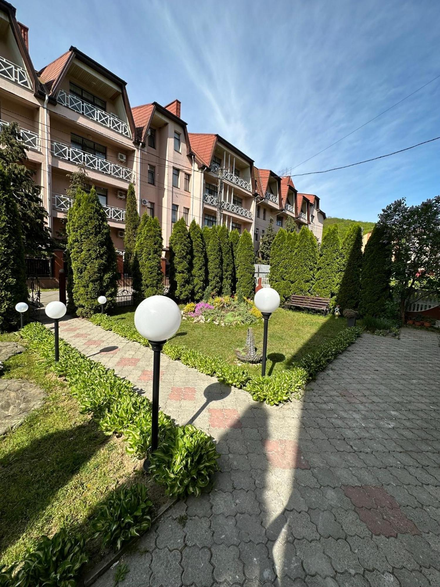 Hotel Сонячна Перлина Polyana  Camera foto